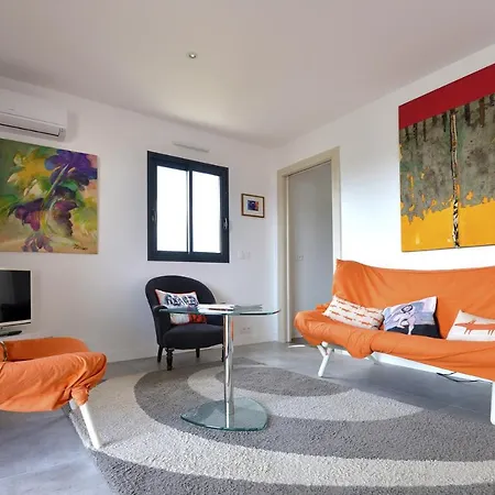 Appartement Superbe Vue Idéalement Situé à 750m Des Commerces Et Du Centre Historique De Porto-v *